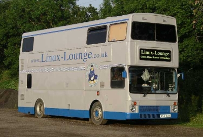 Linux Lounge bus