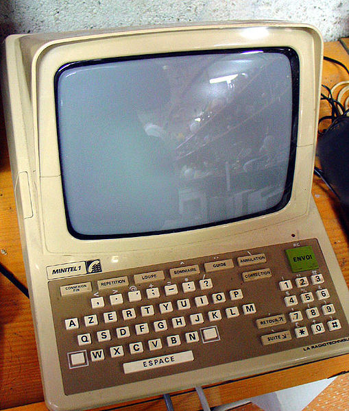 509px-Minitel1