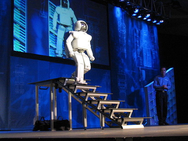 Asimo walking downstairs